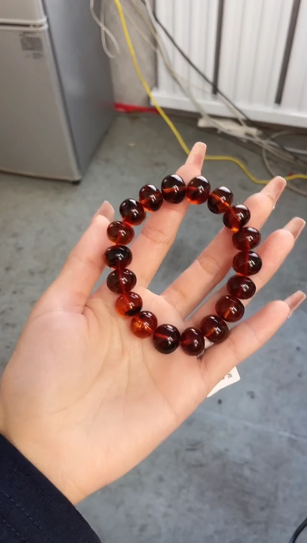 【闪购商品】琥珀裸石未镶嵌13+血珀手串