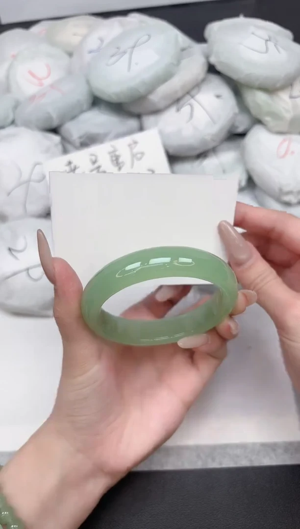 非金属无235-62.4