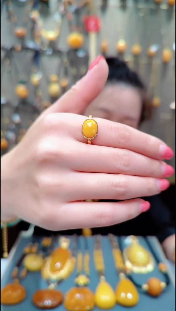 蜜蜡银S925镀金镶嵌珠宝奇石﹣A063蜜蜡戒指