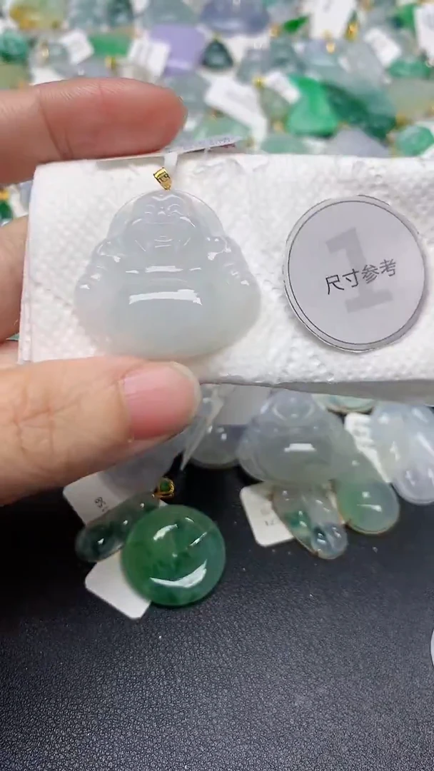 颈饰18K金镶嵌翡翠天然缅甸A货翡翠