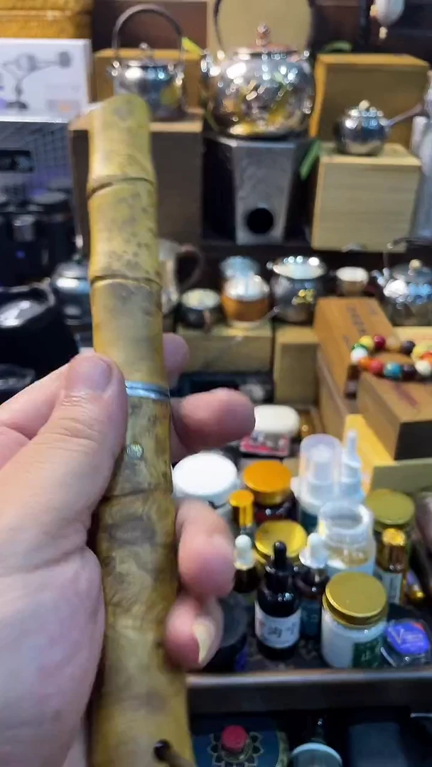 瓷片闪购商品 如图所示