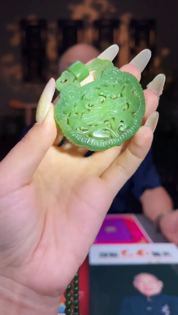 和田玉未镶嵌颈饰C765