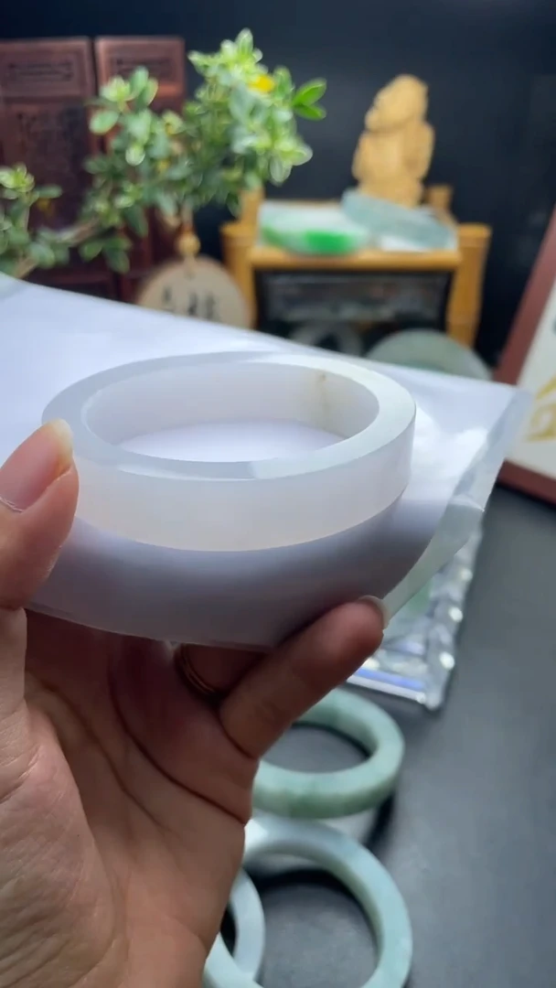 定制翡翠毛胚手镯未镶嵌毛胚定制54-56贵妃