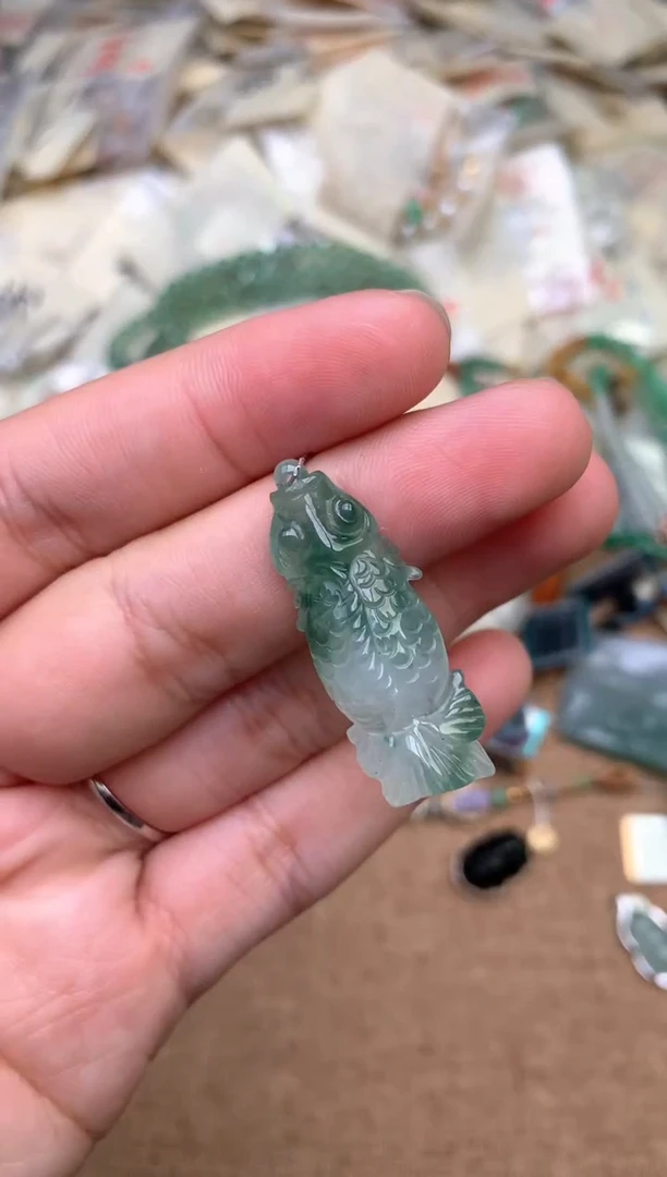 未镶嵌挂件翡翠一