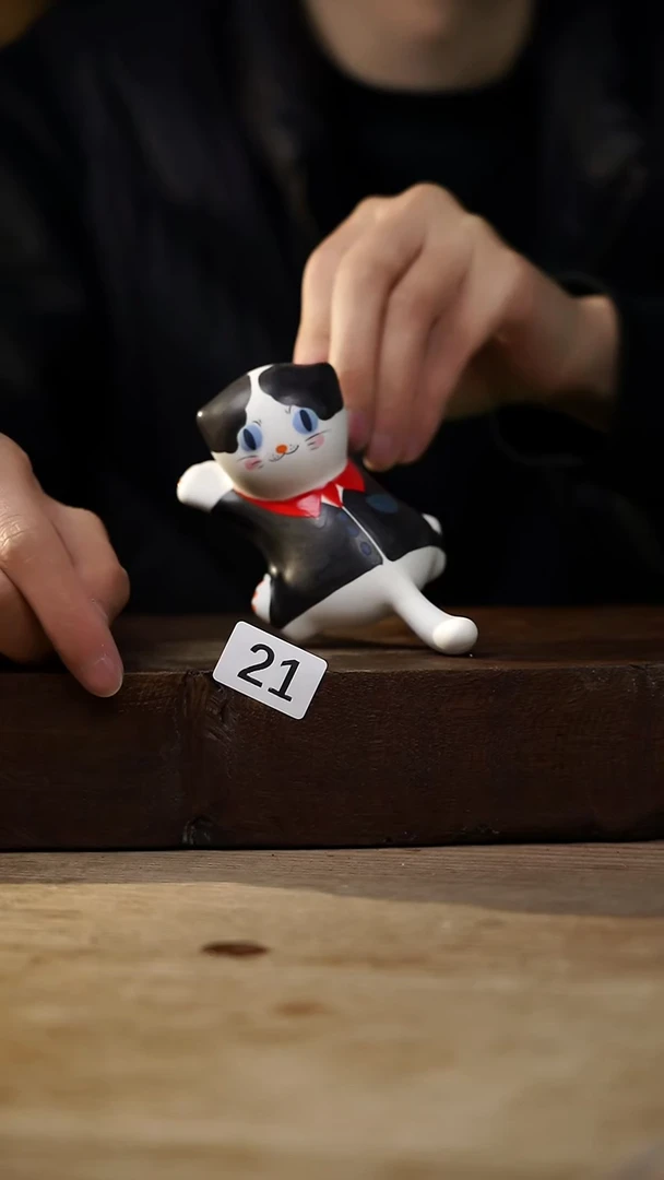 瓷片福利设计师款