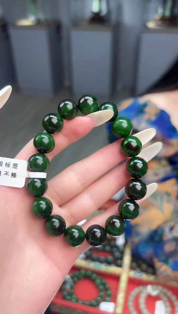 手串未镶嵌和田玉董小姐推荐 多样性发货 拍一发一by12