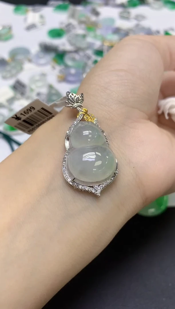 颈饰未镶嵌翡翠天然缅甸翡翠A货百元以上9元证书费自理