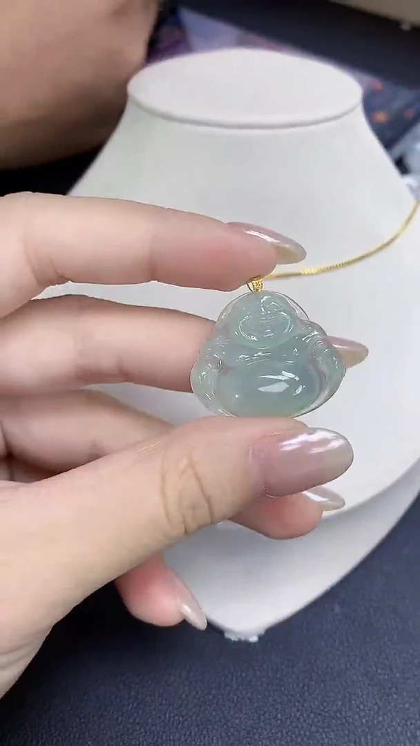 翡翠18K金镶嵌颈饰天然缅甸翡翠A货