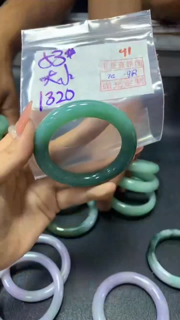 未镶嵌定制翡翠大**少41毛货需精细抛光定制+多样性发1+1320