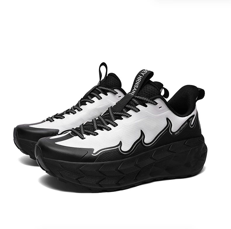 正品时尚户外徒步登山城市越野减震鞋2025透气防滑男女款情侣