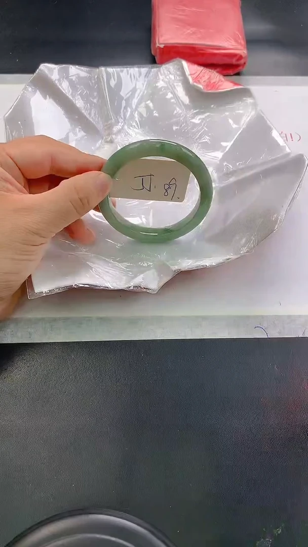 未镶嵌手镯翡翠89