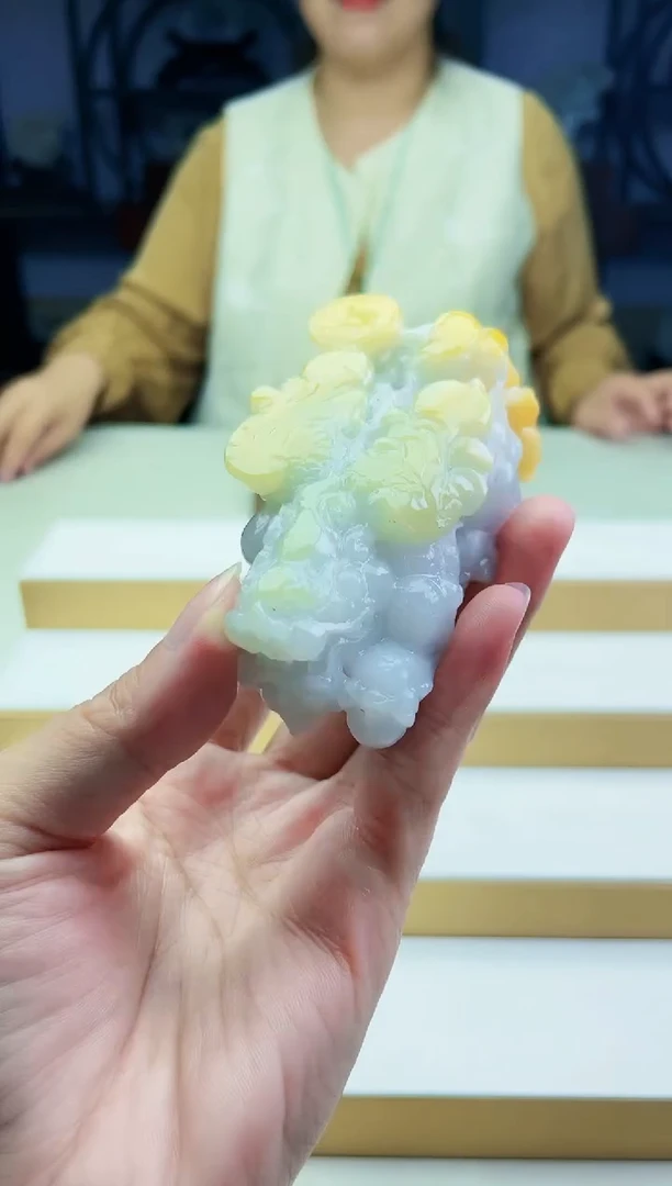 未镶嵌定制翡翠毛货09260444