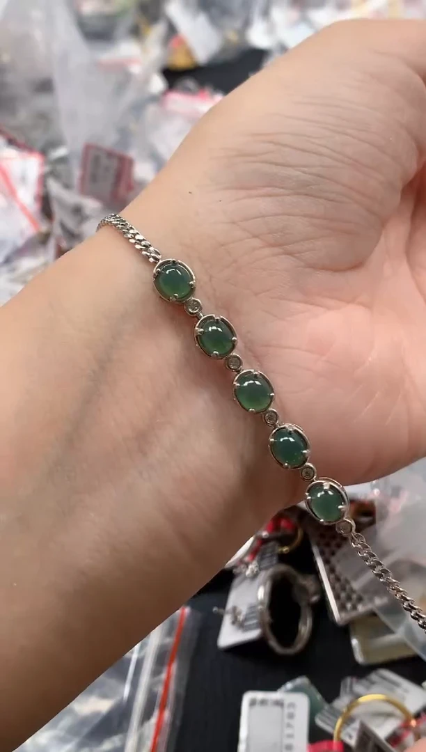 翡翠戒指银S925镶嵌天然A货缅甸翡翠