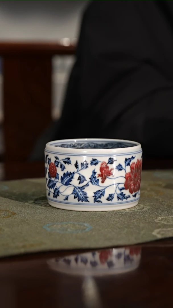 【闪购商品】慕明缠枝牡丹直口杯