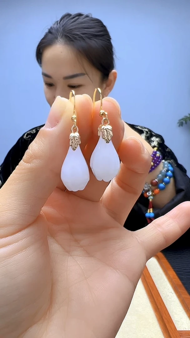 高货diy劲饰玉兰花耳钩