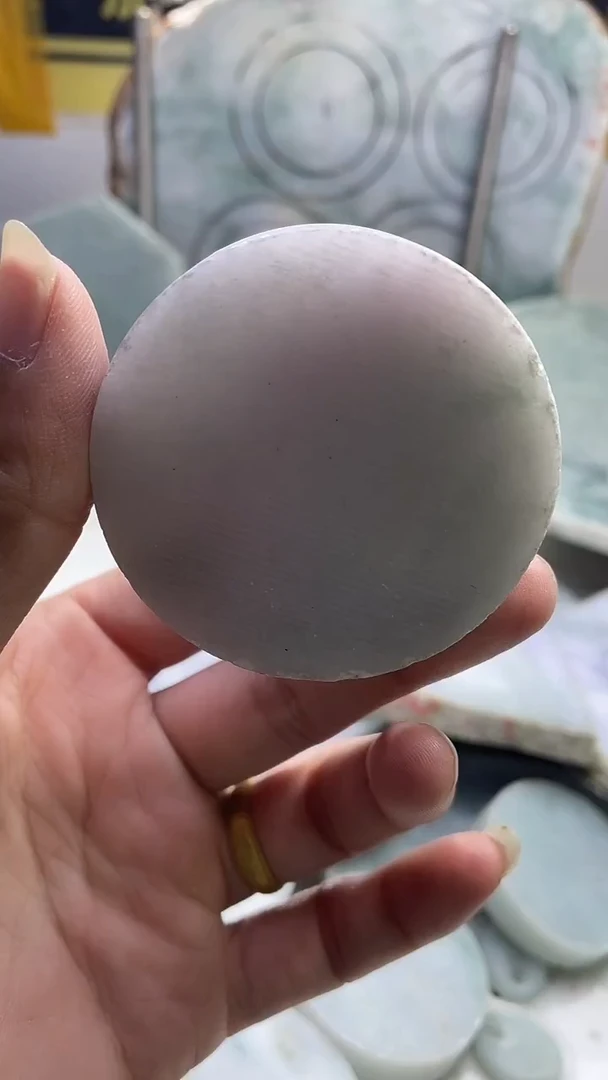 翡翠挂件未镶嵌翡翠640