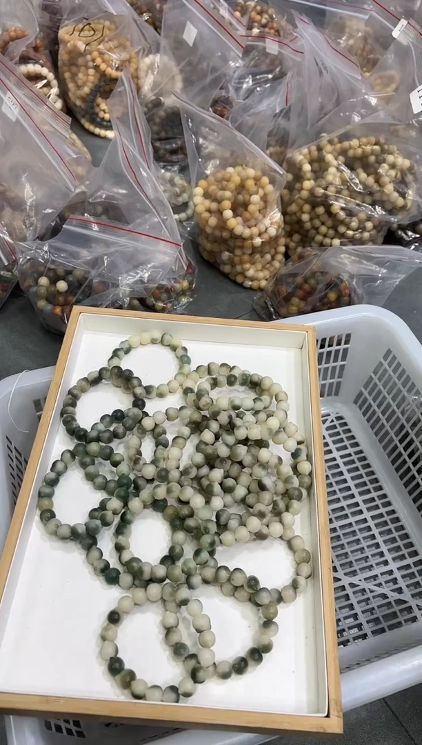 【闪购商品】菩提根/象牙果手串12猫头瑕疵不挑（257）