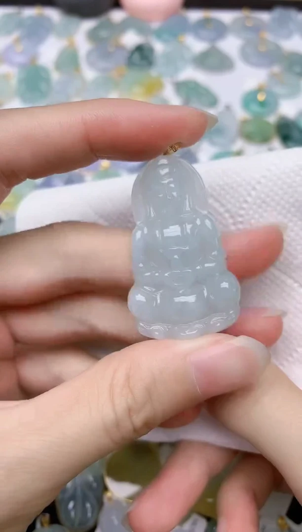 翡翠18K金镶嵌颈饰天然A货翡翠