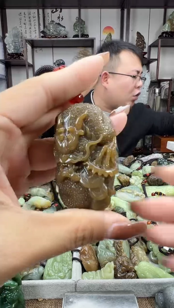 未镶嵌和田玉把件1