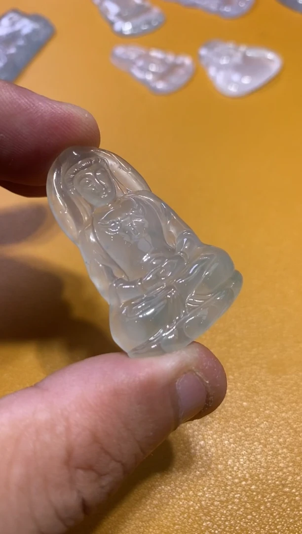 翡翠未镶嵌吊坠(不含链)观音2380