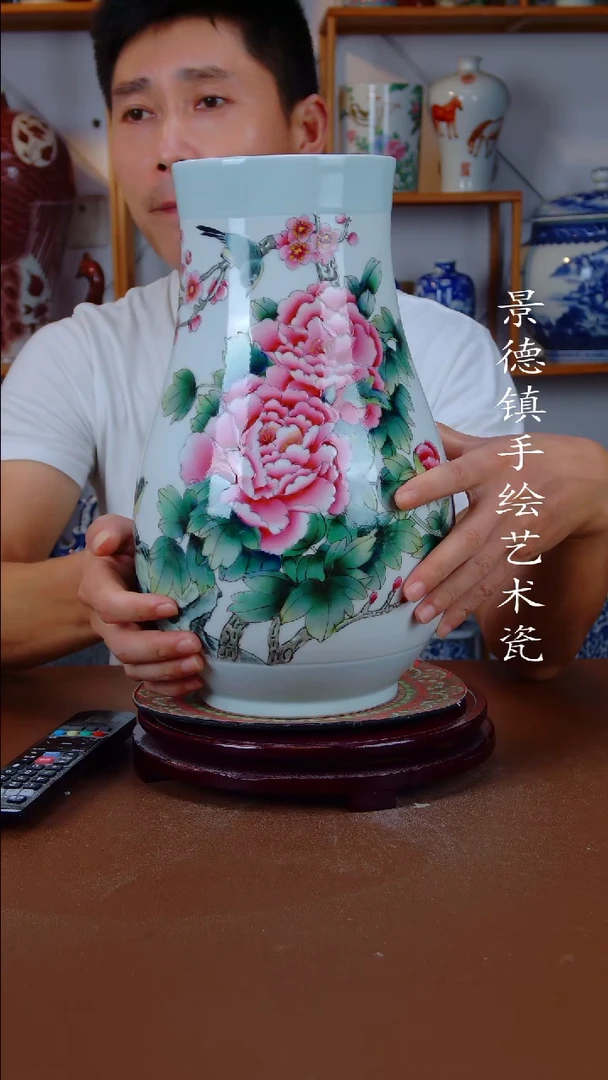 现代景德镇手工手绘陶瓷摆件61