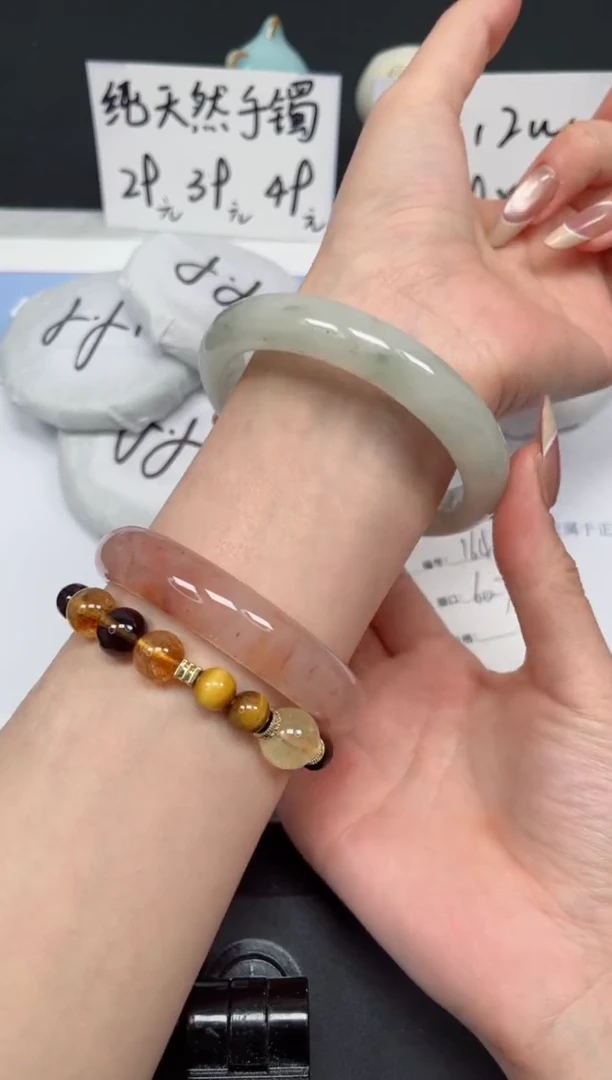 【闪购商品】石英质玉手镯未镶嵌K164-60