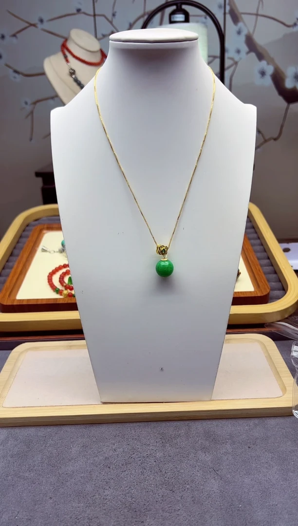 翡翠14K金镶嵌吊坠(赠链)D104