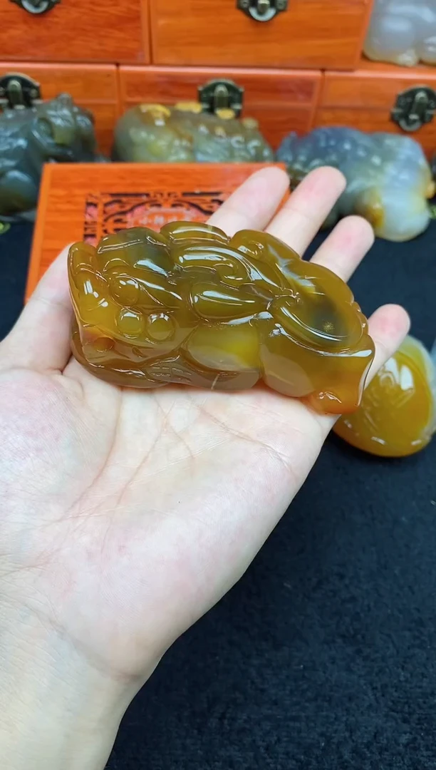 未镶嵌玛瑙/玉髓珠宝奇石西****荣0