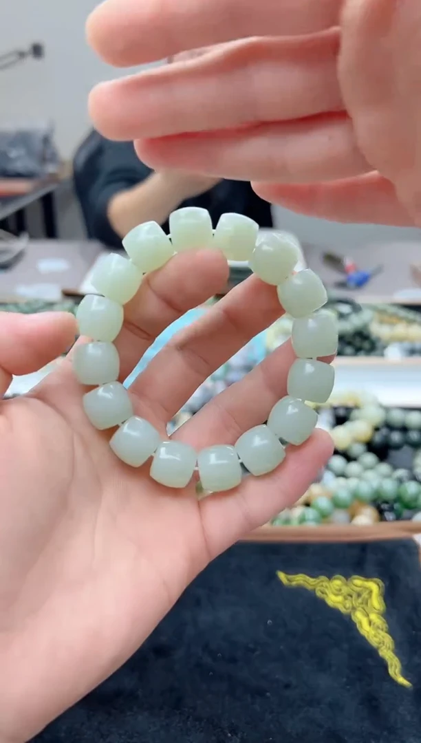 【闪购商品】和田玉手串未镶嵌14