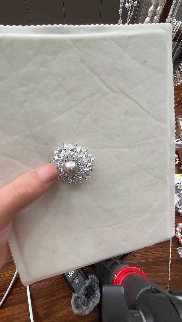 合金胸针海水珍珠海水大溪地胸针