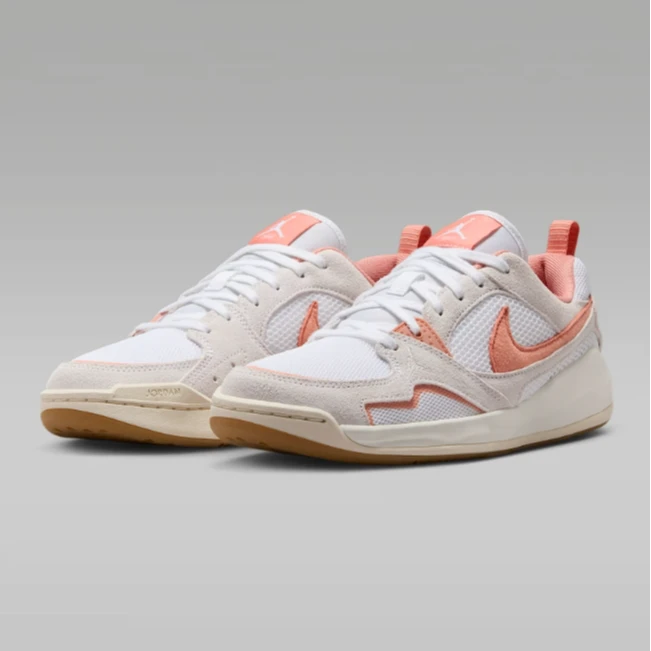 Nike耐克女子JORDAN CMFT ERA运动篮球鞋HJ6778-108