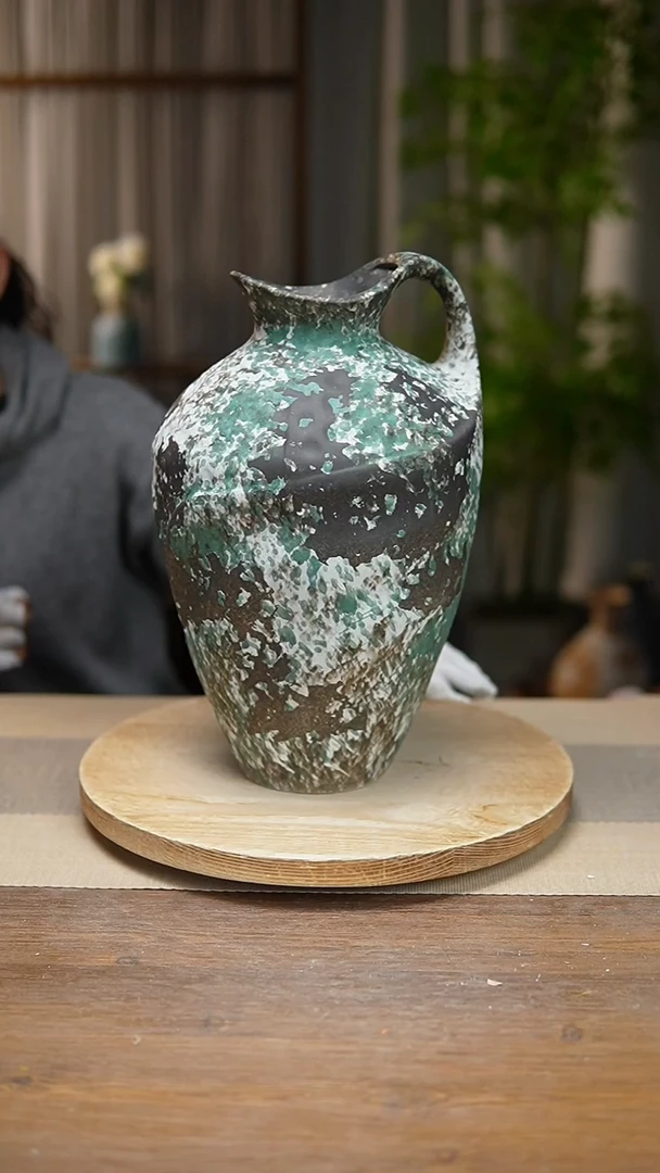 【闪购商品】陶瓷花器涂鸦绿奶壶