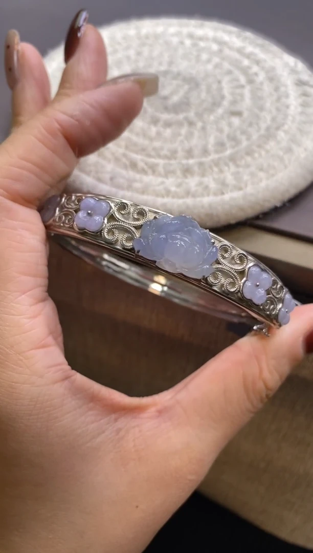 颈饰银S925镶嵌翡翠净货16680