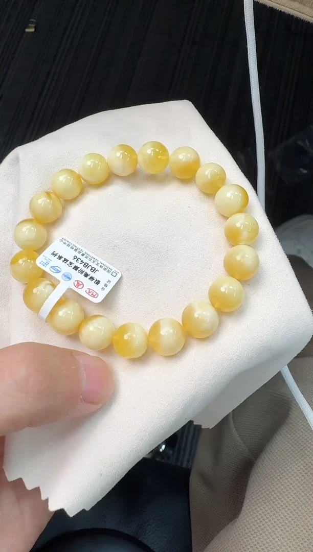 未镶嵌琥珀手串?**Q蜜蜡手串