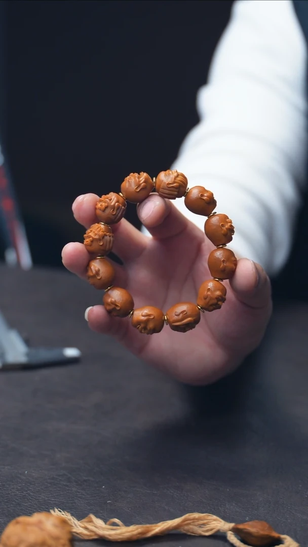 手串/手链橄榄核十二尊者