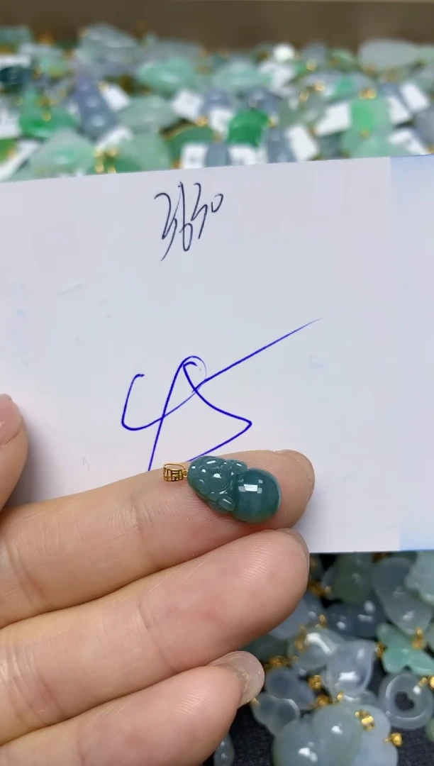 【闪购商品】翡翠挂件18K金镶嵌 天然翡翠A货