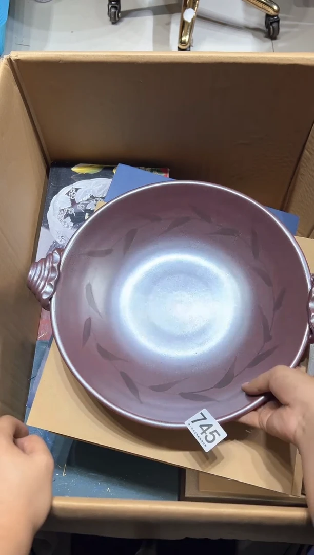 瓷片乌*里745................