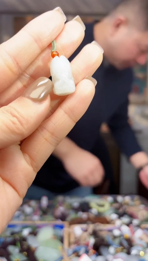 【闪购商品】和田玉挂件未镶嵌拍一发一