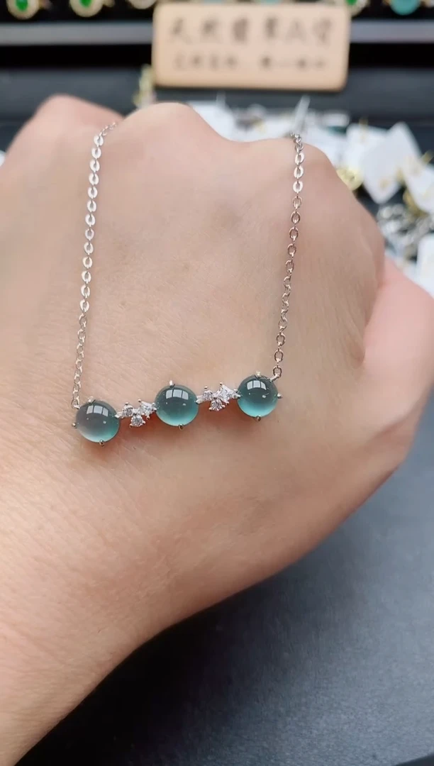 套链银S925镶嵌翡翠1