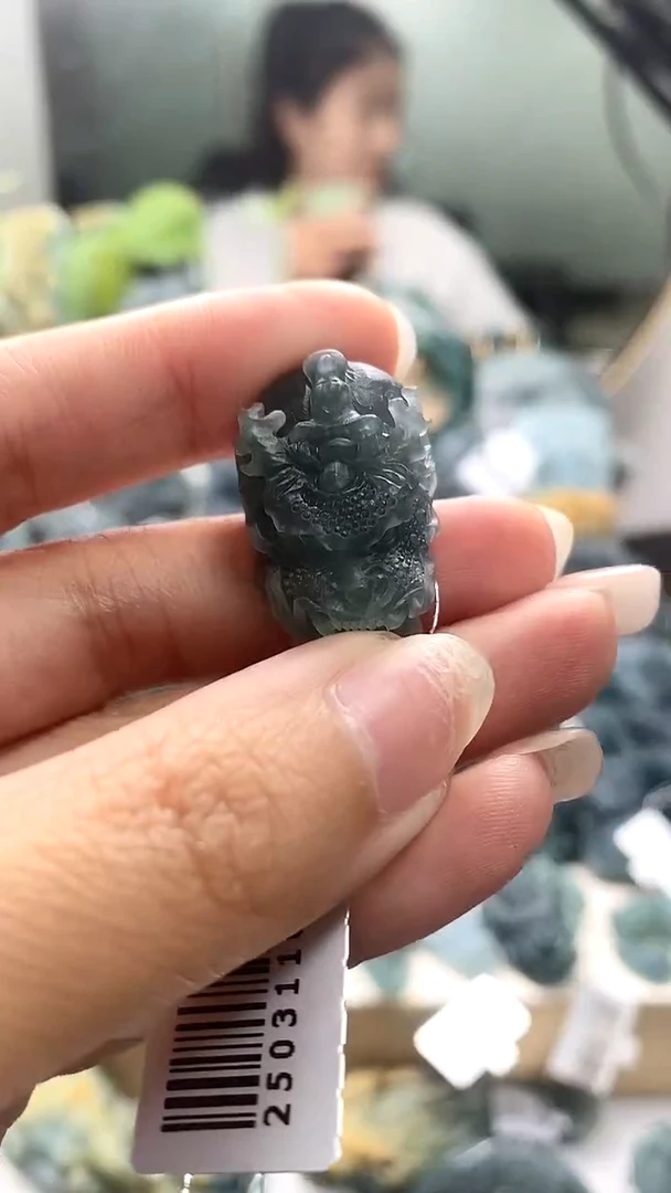 定制翡翠未镶嵌翡翠毛货不退不换5.28