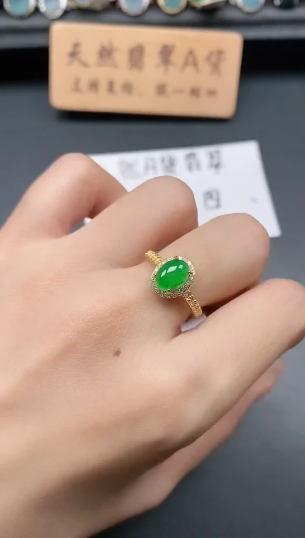 银S925镶嵌戒指翡翠1