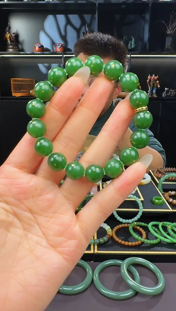 颈饰未镶嵌和田玉12mm碧玉圆珠手串 洒