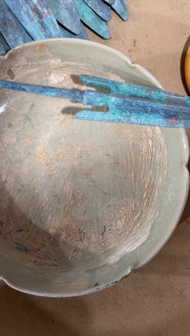 瓷片手工，手绘，陶瓷