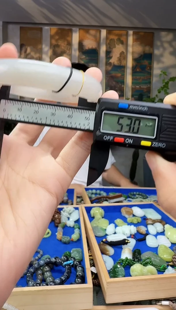 未镶嵌和田玉挂件拍一发一
