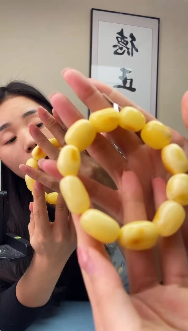 琥珀未镶嵌珠宝奇石T036 16假一罚十，多样性发一件