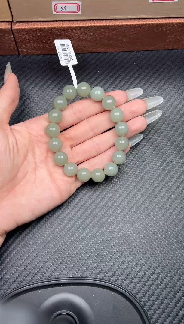 未镶嵌手串和田玉且末微色差近矿卡12手串