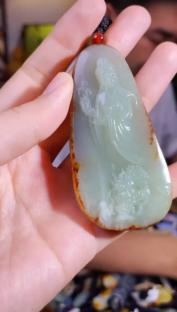 和田玉未镶嵌颈饰1