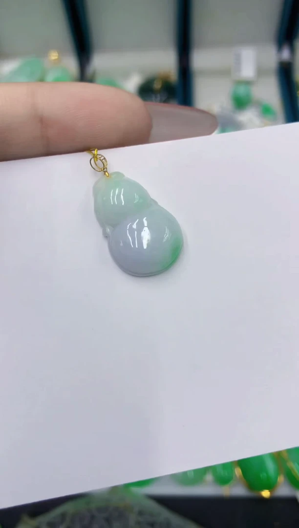 颈饰18K金镶嵌翡翠11111