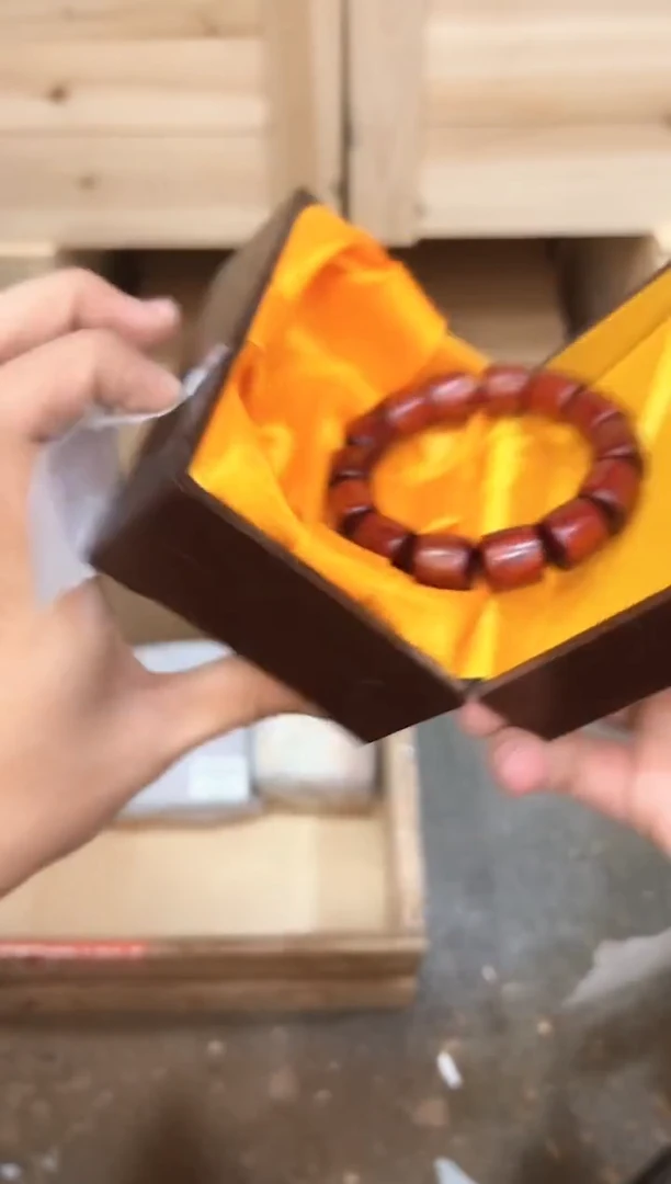 精品手串（无礼盒）@@ys975