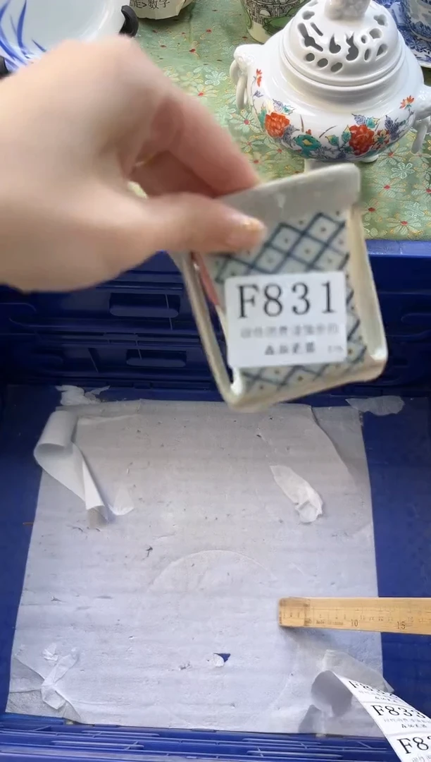 【闪购商品】瓷片          F831